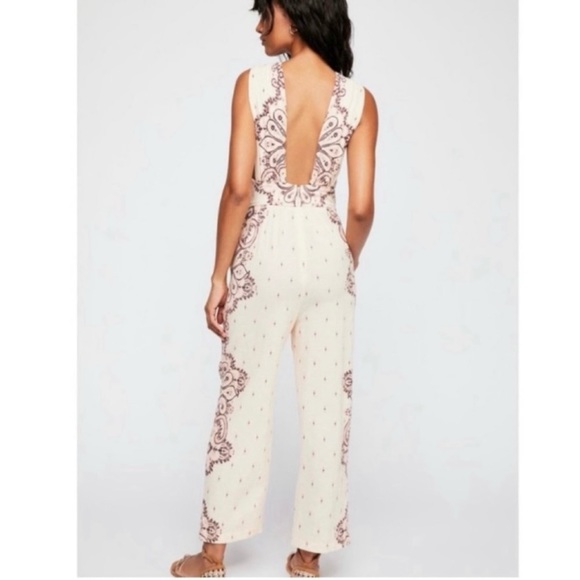 Free People Setting Sun V-neck Jumpsuit Size XS - Picture 11 of 11